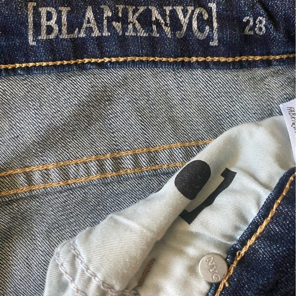 BLANKNYC Jeans - Picture 6 of 7
